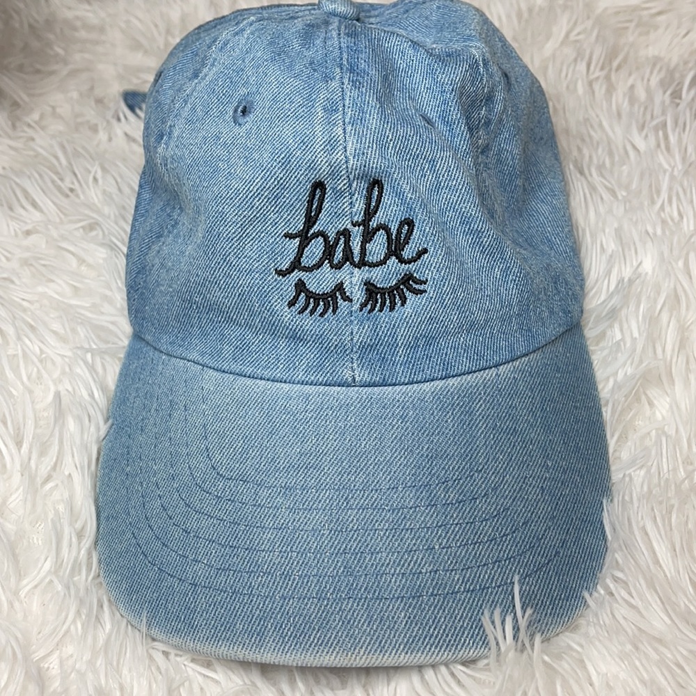 Urban Outfitters- Denim “babe” Dad Hat - Picture 2 of 12